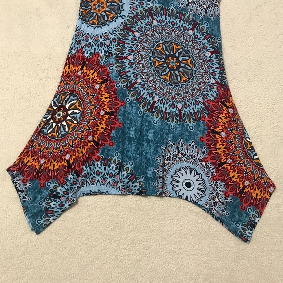 Boho Dress NWOT Mandala Print Sleeveless Soft Stretchy Pit to Pit 18โ Size M - Picture 2 of 9